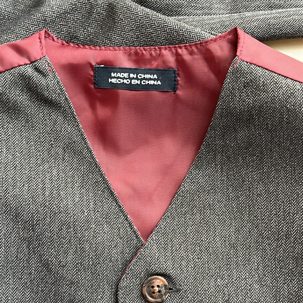 NWT Nautica 3pieces Checkered Shirt and Vest Set Size 3-T (Boy) - Picture 6 of 16